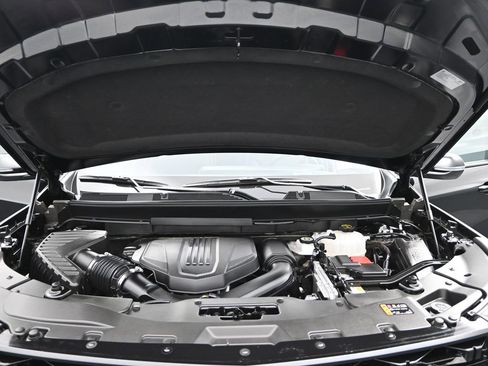 Used 2025 Chevrolet Traverse Z71 AWD/4WD image 17
