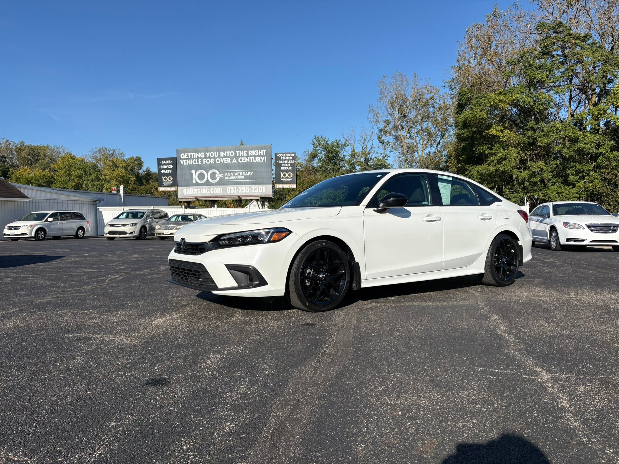 Used 2024 Honda Civic Sport image 2