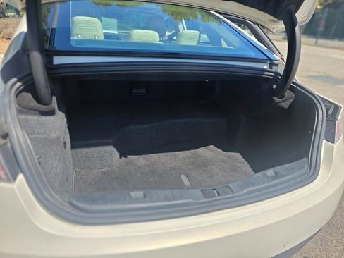 Used 2013 Lincoln MKZ Hybrid FWD image 14