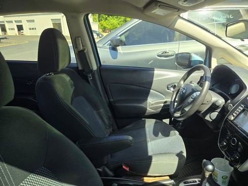 Used 2015 Nissan Versa Note FWD image 2