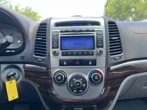 Used 2012 Hyundai Santa Fe GLS AWD/4WD image 14