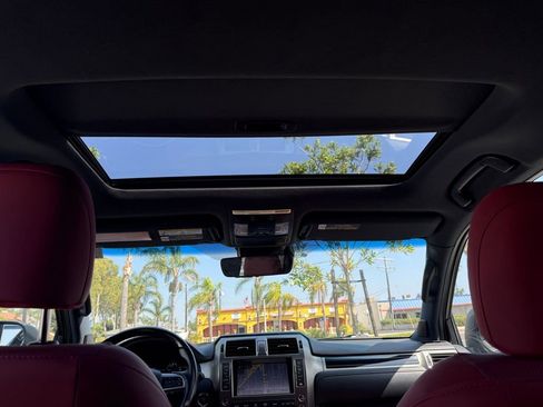 Used 2021 Lexus GX 460 Premium image 8