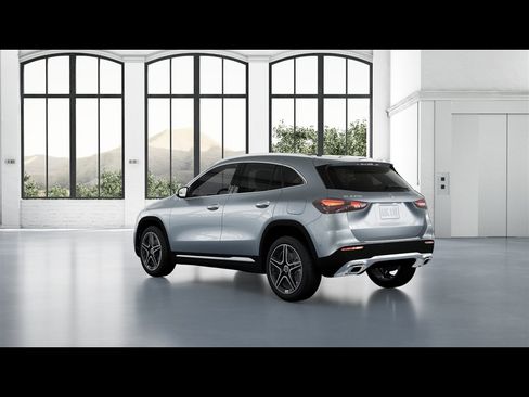 Certified 2026 Mercedes-Benz GLA 250 4MATIC image 24