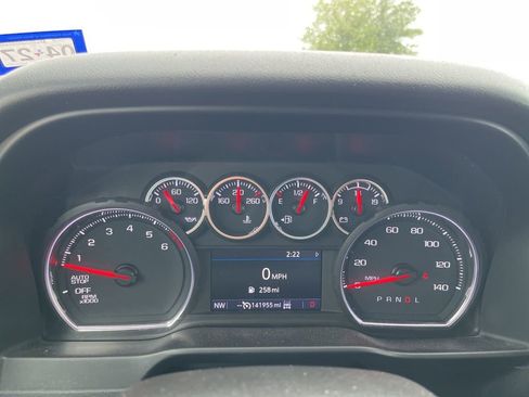 Used 2021 Chevrolet Silverado 1500 LT Trail Boss AWD/4WD image 15