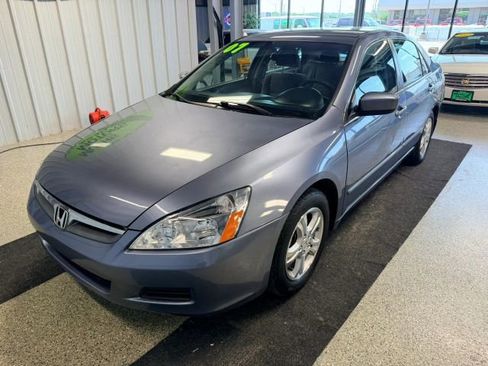 Used 2007 Honda Accord SE image 1