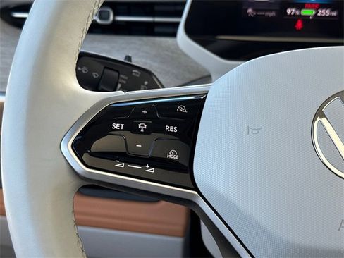 Certified 2025 Volkswagen ID. Buzz 1st Edition image 26