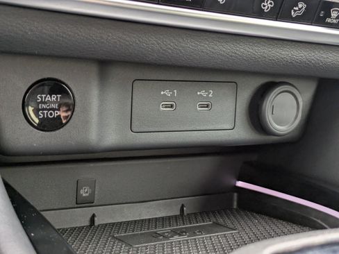 Certified 2024 Nissan Rogue Platinum w/ Platinum Premium Package image 25