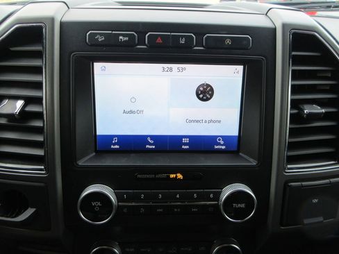 Used 2020 Ford Expedition XLT image 33