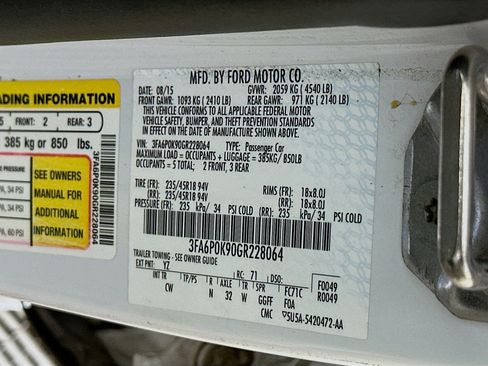 Used 2016 Ford Fusion Titanium FWD image 12