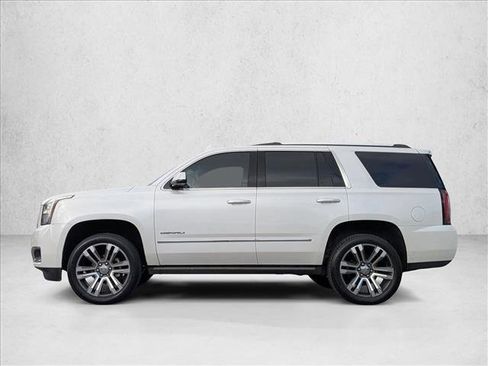 Used 2018 GMC Yukon Denali w/ Denali Ultimate Package image 9
