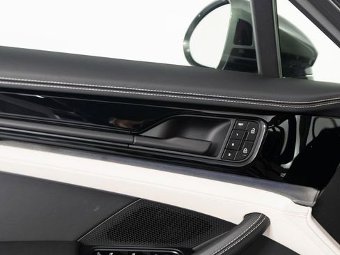 New 2026 Porsche Panamera 4 image 19