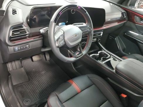 Used 2026 Chevrolet Traverse RS image 11