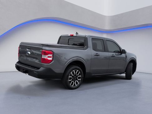 Used 2022 Ford Maverick Lariat w/ Lariat Luxury Package FWD image 4