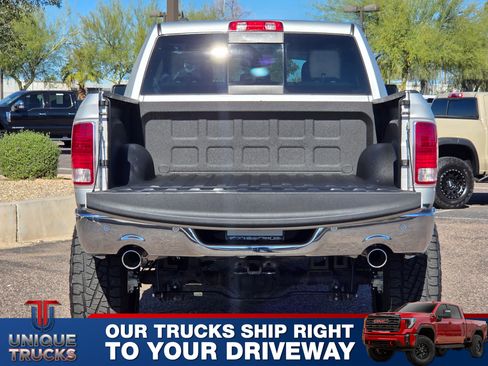 Used 2018 RAM 1500 Laramie w/ Convenience Group image 8