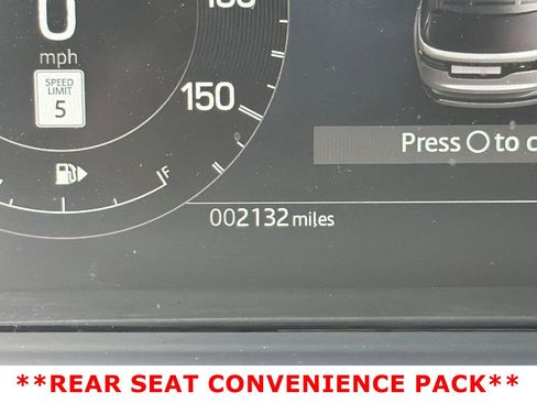 Used 2025 Land Rover Discovery S AWD/4WD image 22