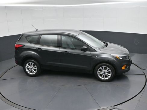 Used 2019 Ford Escape S image 57