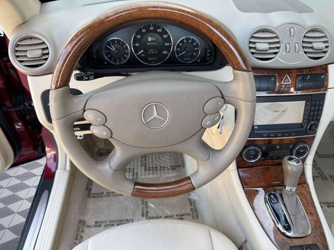 Used 2008 Mercedes-Benz CLK 350 Cabriolet image 14