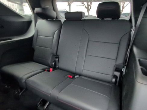 Used 2024 Chevrolet Traverse Z71 w/ Enhanced Driving Package image 9