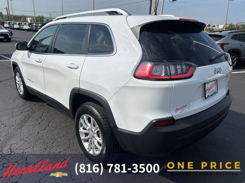 Used 2019 Jeep Cherokee Latitude w/ Popular Appearance Group image 8