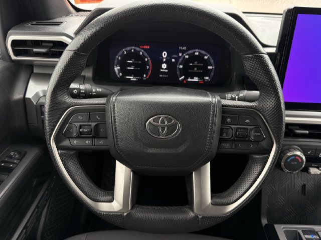 Used 2024 Toyota Tacoma TRD Off-Road AWD/4WD image 13