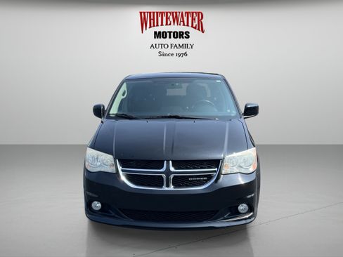 Used 2012 Dodge Grand Caravan Crew FWD image 8