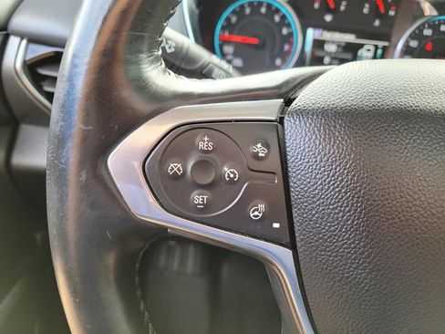 Used 2018 Chevrolet Traverse Premier w/ Driver Confidence II Package image 33