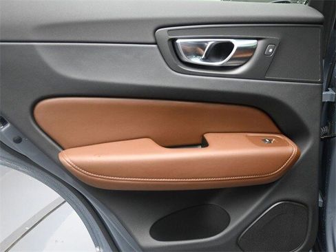 Certified 2023 Volvo XC60 B5 Ultimate w/ Protection Package Premier image 24