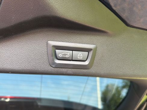 Used 2022 BMW X5 sDrive40i w/ Climate Comfort Package RWD image 37