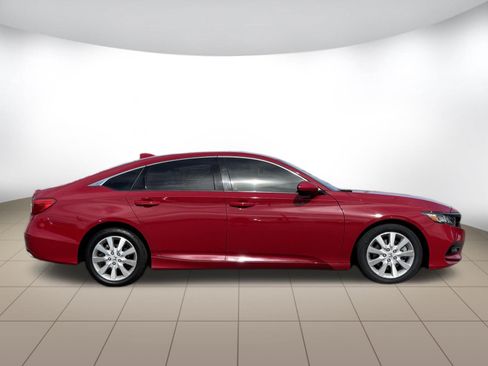 Used 2020 Honda Accord Sport image 8