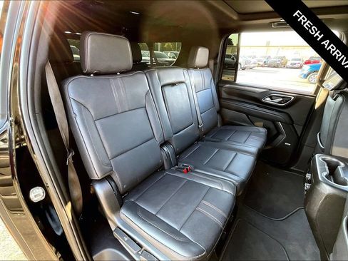 Used 2023 Chevrolet Suburban RST w/ Sport Performance Package AWD/4WD image 24