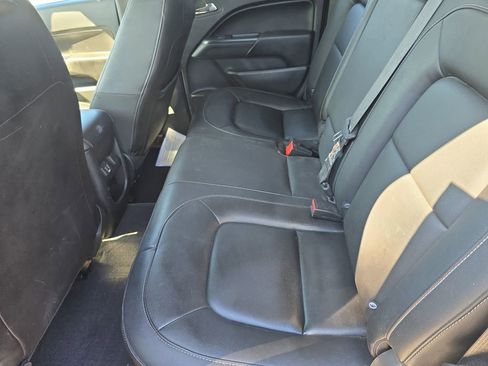 Used 2019 Chevrolet Colorado ZR2 AWD/4WD image 12