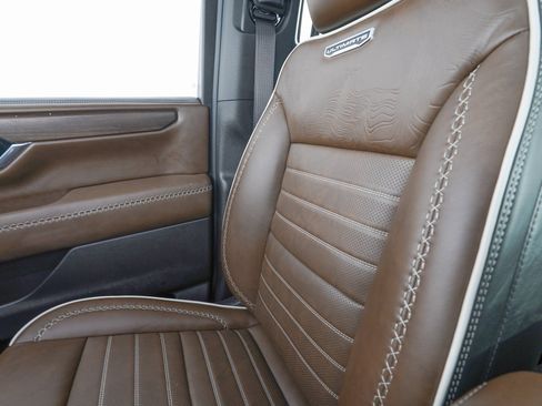 Used 2026 GMC Yukon Denali Ultimate w/ LPO, Floor Liner Package image 31