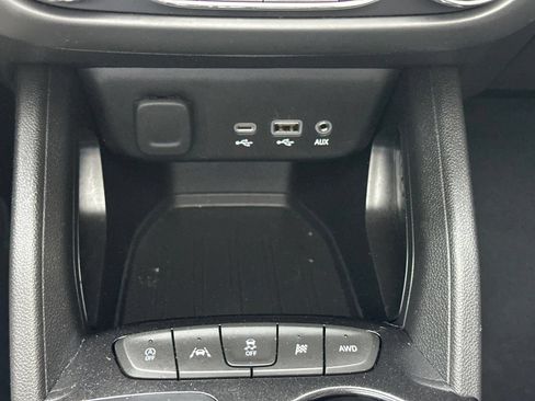 Used 2021 Chevrolet TrailBlazer LT w/ Sun and Liftgate Package AWD/4WD image 25