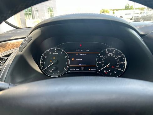 Used 2023 INFINITI QX80 Premium Select w/ All-Season Package AWD/4WD image 17