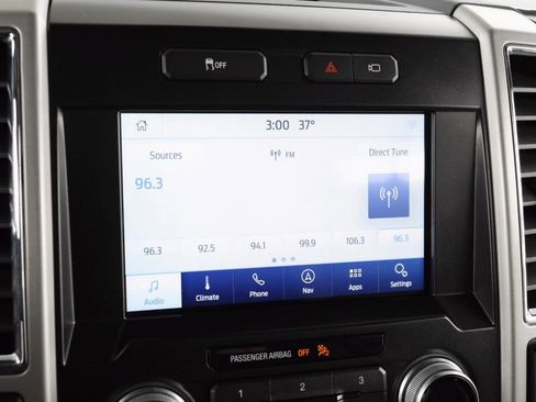 Used 2017 Ford F150 Lariat w/ Equipment Group 502A Luxury image 21