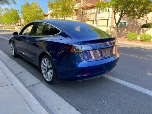 Used 2020 Tesla Model 3 Standard Range Plus RWD image 15