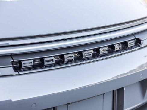Certified 2026 Porsche 911 GT3 RWD image 18