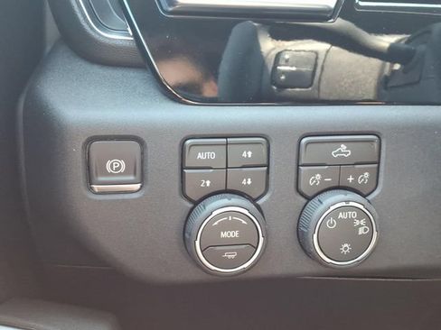 New 2026 Chevrolet Silverado 1500 LT w/ All Star Edition Plus AWD/4WD image 25