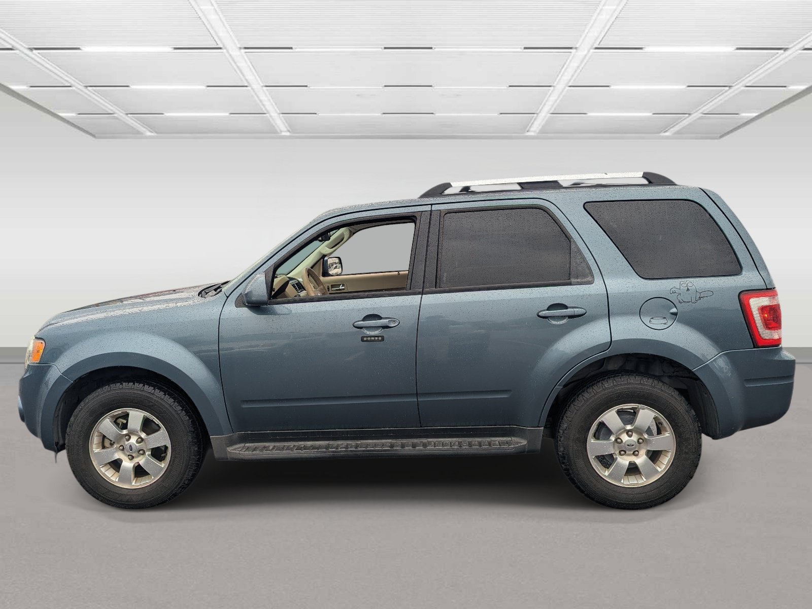 Used 2012 Ford Escape Limited AWD/4WD image 2