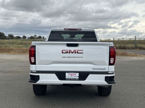 New 2026 GMC Sierra 1500 Elevation AWD/4WD image 4