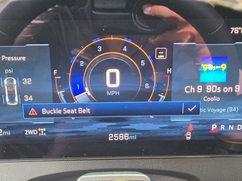 Used 2025 Chevrolet Traverse Z71 w/ Enhanced Driving Package image 22