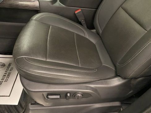 Used 2021 Chevrolet Silverado 3500 LTZ w/ LTZ Plus Package image 17