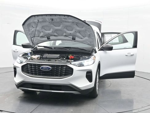 Used 2024 Ford Escape Active w/ Cold Weather Package image 44