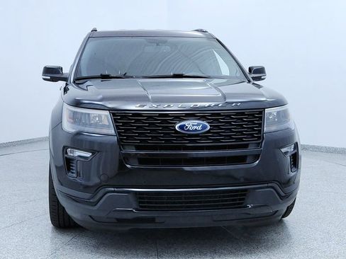 Used 2019 Ford Explorer Sport image 8