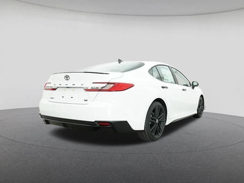 New 2026 Toyota Camry Hybrid image 24