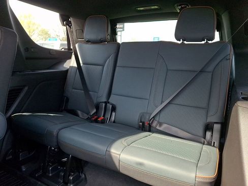 New 2026 GMC Yukon AT4 w/ AT4 Premium Plus Package image 7