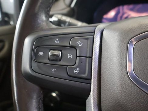 Used 2022 GMC Yukon XL Denali AWD/4WD image 13
