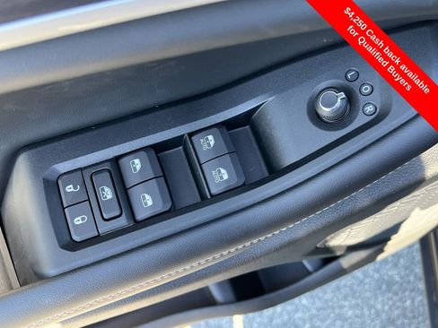 New 2025 Jeep Grand Cherokee Limited w/ Luxury Tech Group II image 19