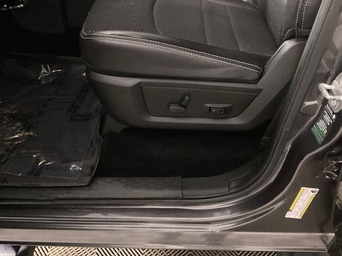 Used 2017 RAM 1500 Sport image 15