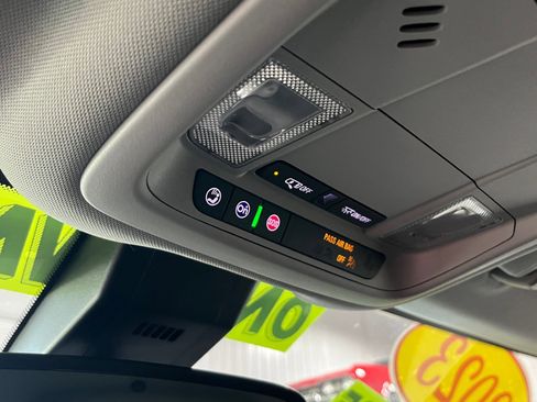 Certified 2023 GMC Terrain SLE w/ Driver Convenience Package image 16